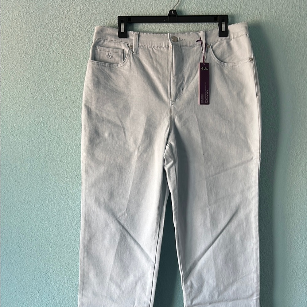 NWT Women's Light Blue Jeans Size 12